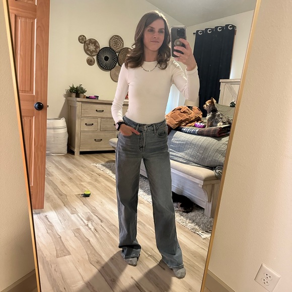 Meet your Posher, Hillary - Picture 10 of 10